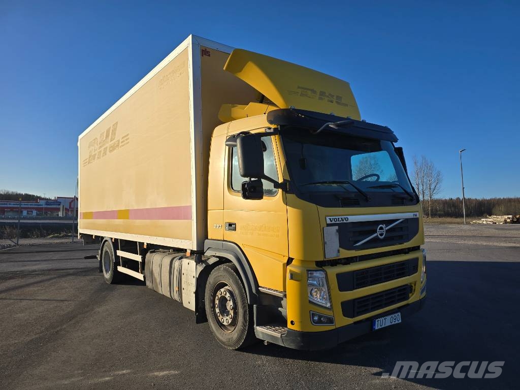 Volvo FM 330 Camiones con caja de remolque