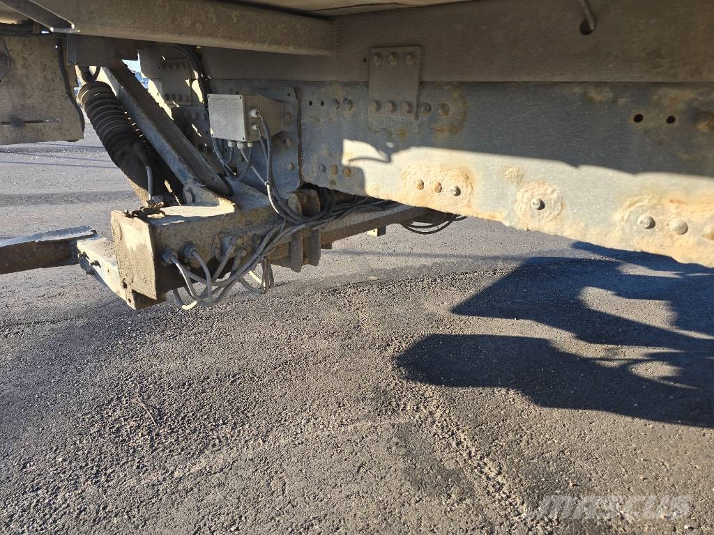 Volvo FM 330 Camiones con caja de remolque
