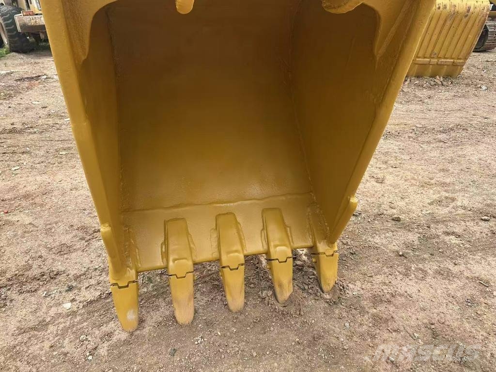 CAT 325C Crawler excavators