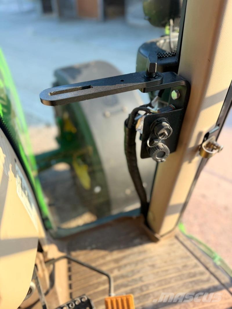 John Deere 6630 Premium *im Kundenauftrag* Muut maatalouskoneet