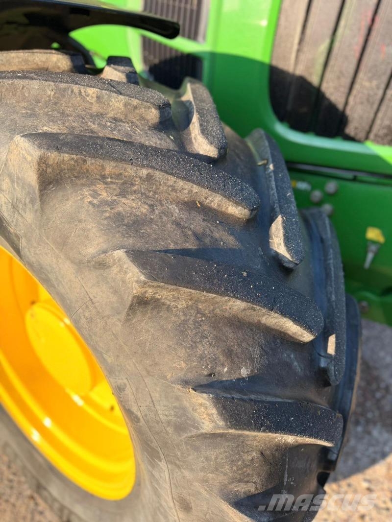 John Deere 6630 Premium *im Kundenauftrag* Muut maatalouskoneet