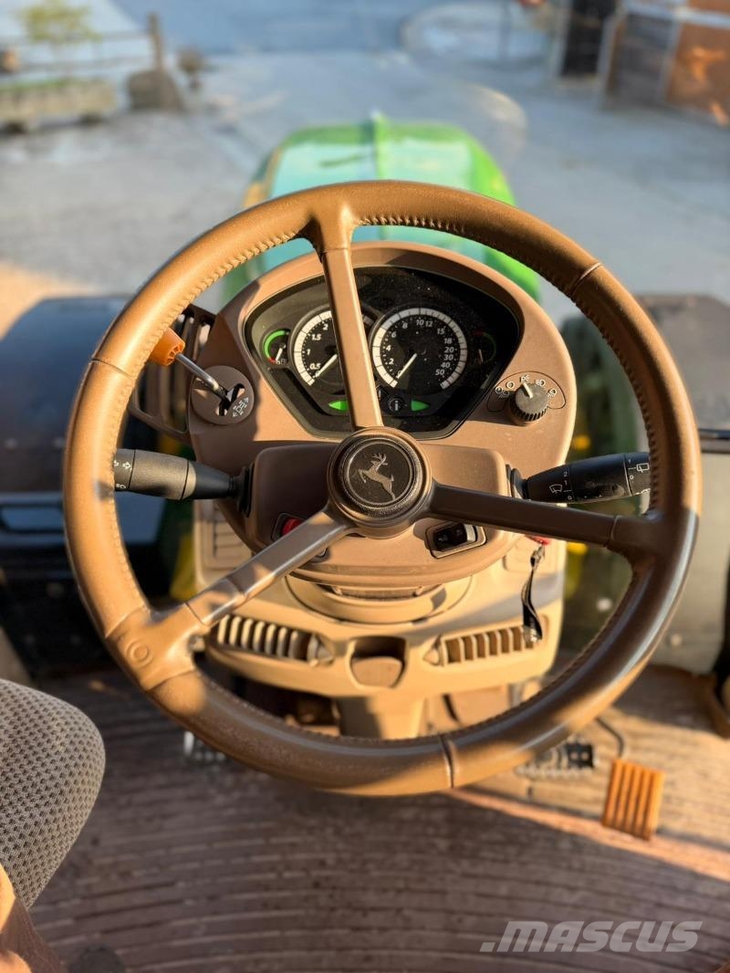 John Deere 6630 Premium *im Kundenauftrag* Muut maatalouskoneet