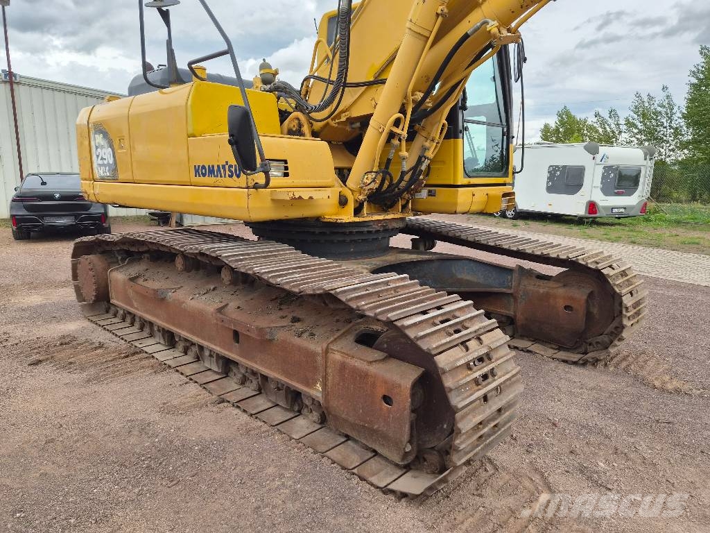 Komatsu PC 290 NLC-8 / 8.100h Paletli ekskavatörler