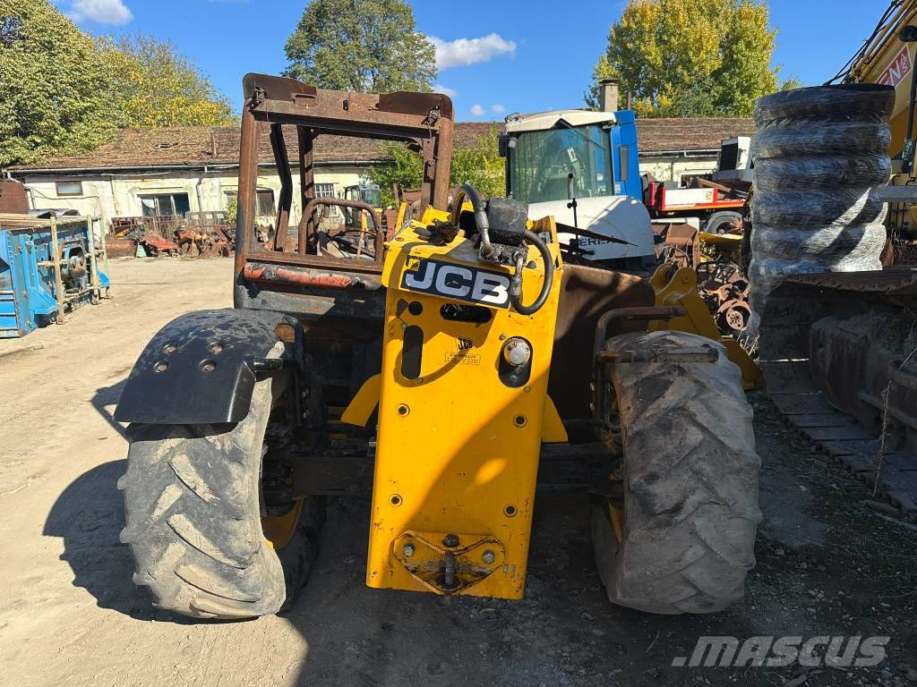 JCB 527-58 FOR PARTS Poljoprivredni teleskopski utovarivači