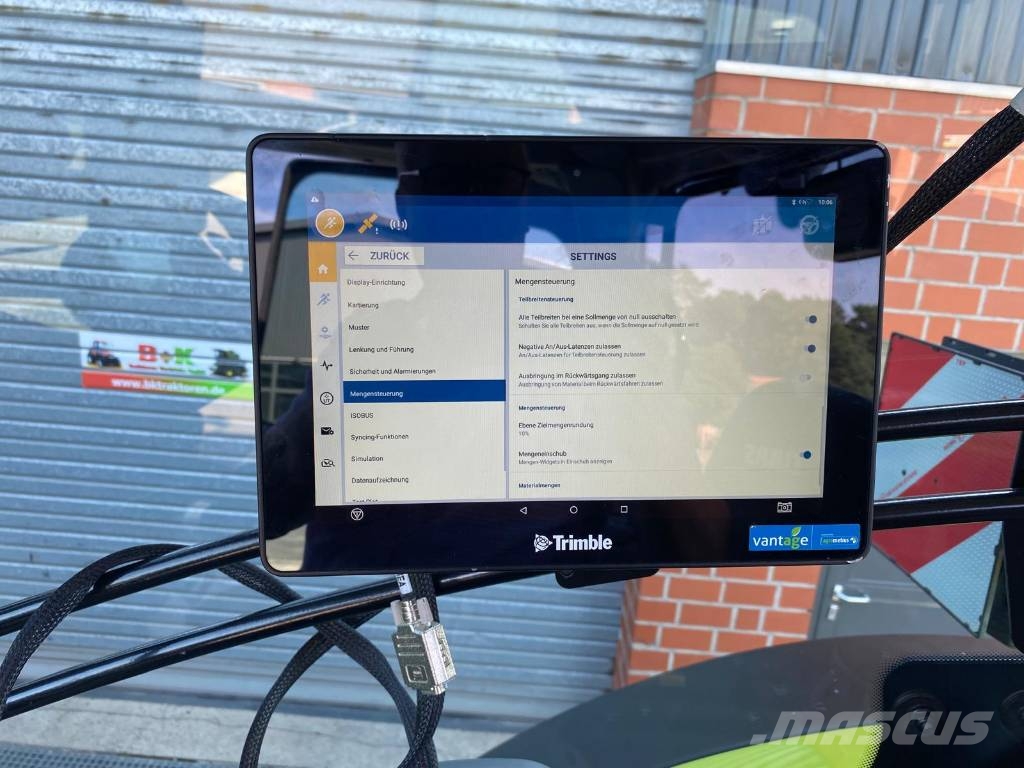 CLAAS Axion 850 Cmatic CIS+ mit GFX 750 und NAV 900 RTK Traktori