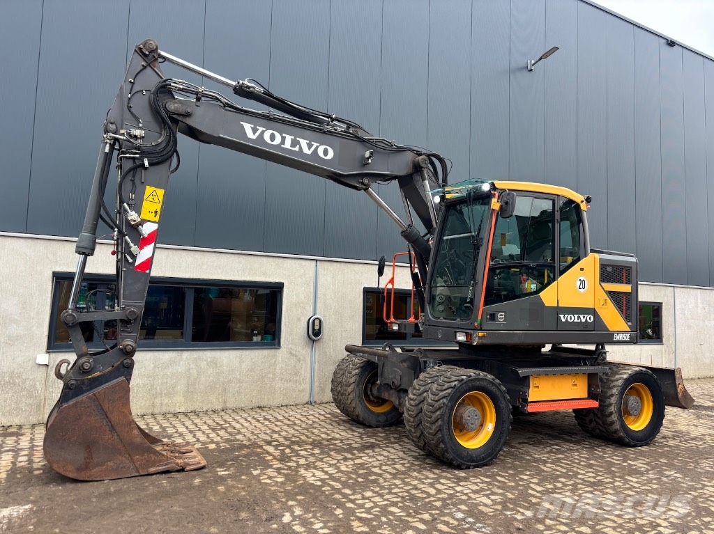 Volvo EWR 150 E - EWR150 - EWR150E - EWR 170 E 140 160 Escavadeiras de rodas