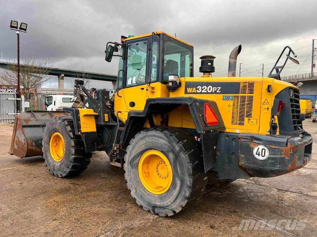 Komatsu WA320PZ-6 Carregadeiras de rodas