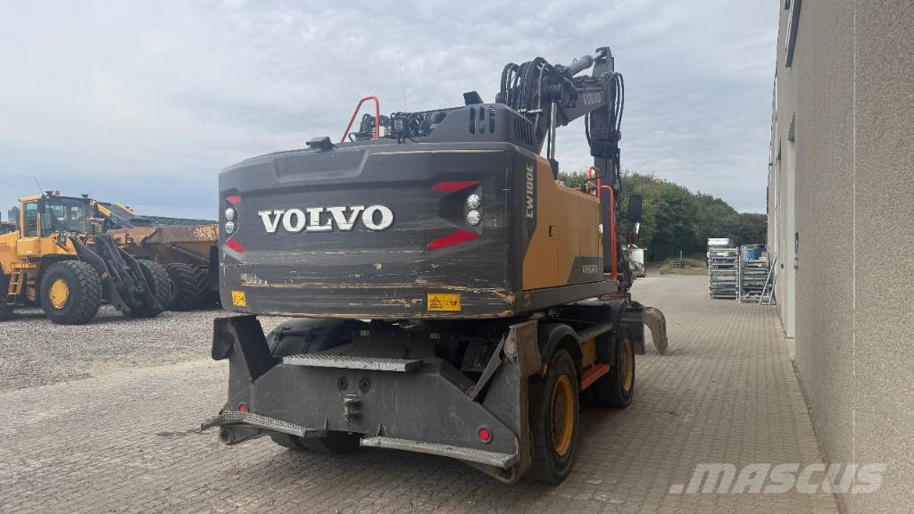 Volvo EW 180 E Wielgraafmachines