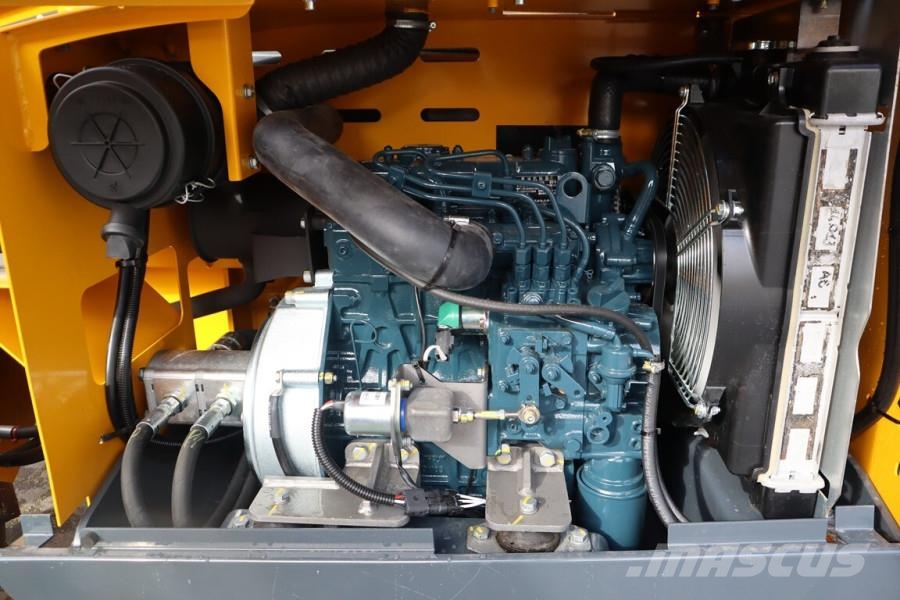Haulotte Compact 12DX Valid Inspection, Diesel, 4x4 Drive, Šķerveida pacēlāji