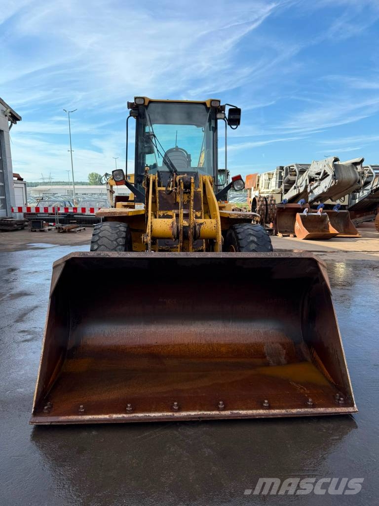 CAT 914 G //BJ. 2001 / 12000 / لوادر بعجل