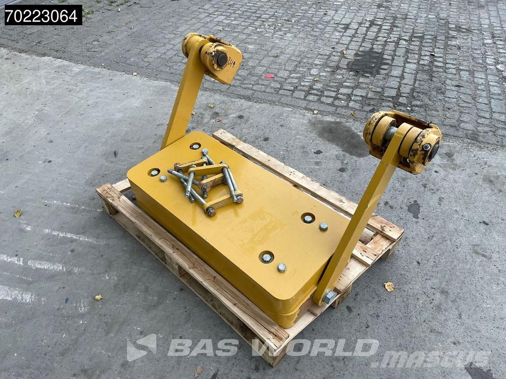 CAT D6 T COUNTER WEIGHT D6 T Sonstige Baumaschinen