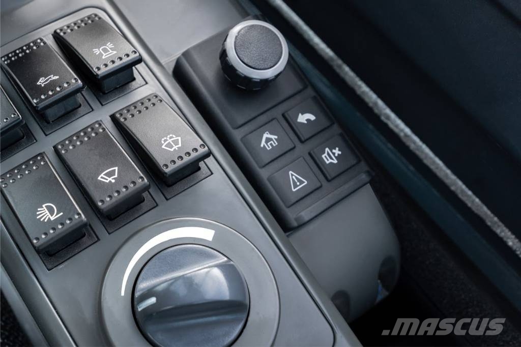 DEMOMASKIN - SUNWARD SWE60UF KOMPLETT Crawler excavators