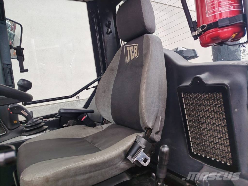 JCB 412 S Agri Pyöräkuormaajat