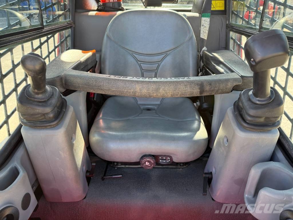 Manitou R2200 Mini Pale Gommate