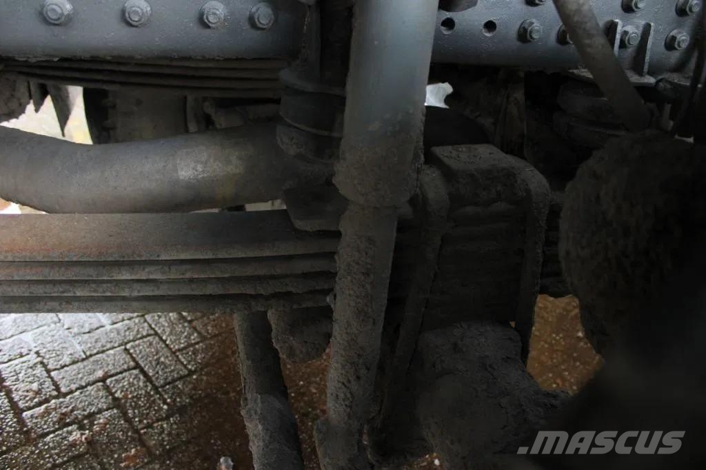 MAN 50 .414 + 8X4 + SPRING SPRING + MANUAL 自卸式货车