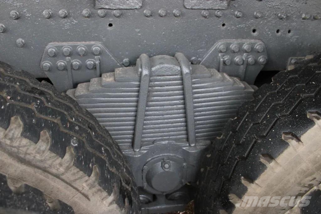 MAN 50 .414 + 8X4 + SPRING SPRING + MANUAL 自卸式货车