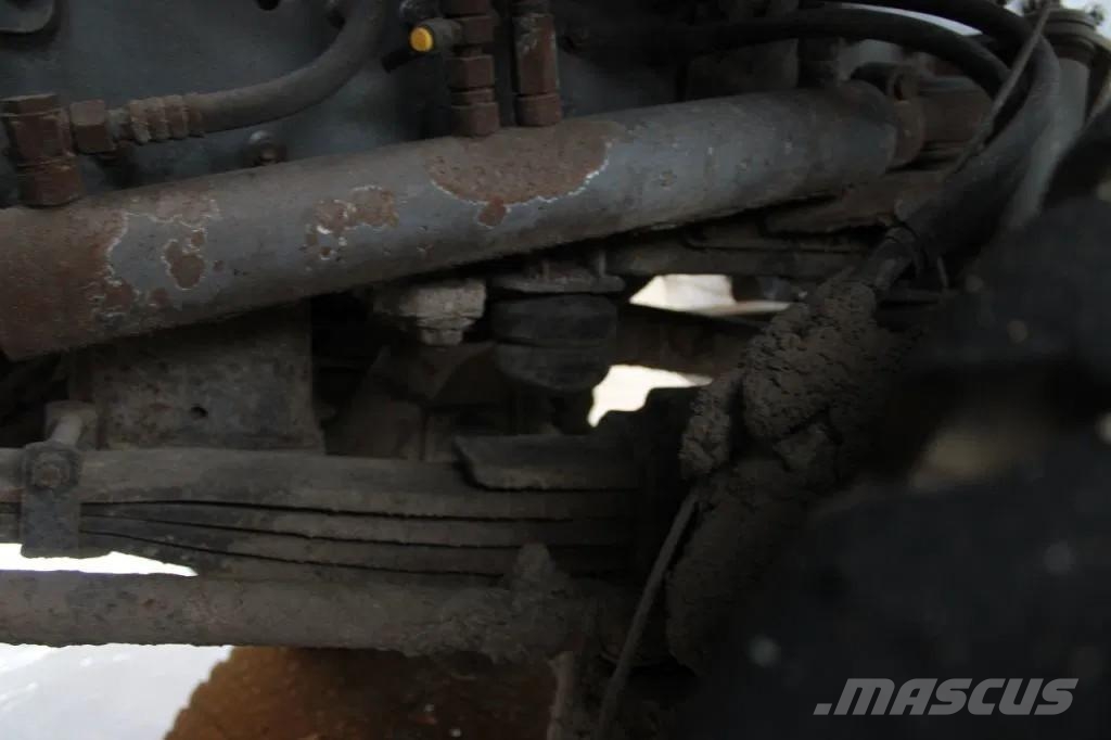 MAN 50 .414 + 8X4 + SPRING SPRING + MANUAL 自卸式货车