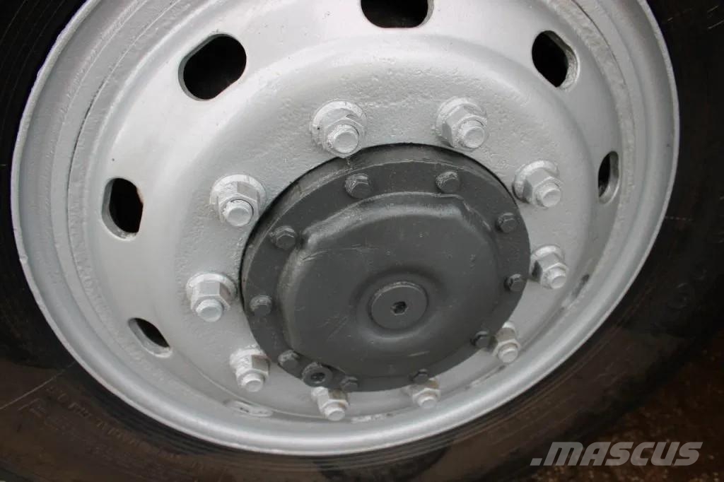 MAN 50 .414 + 8X4 + SPRING SPRING + MANUAL 自卸式货车