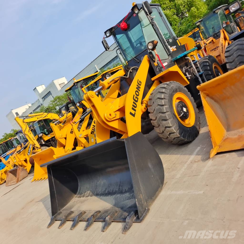 LiuGong 836 with Powerful Engine in Stock on Sale Pale gommate