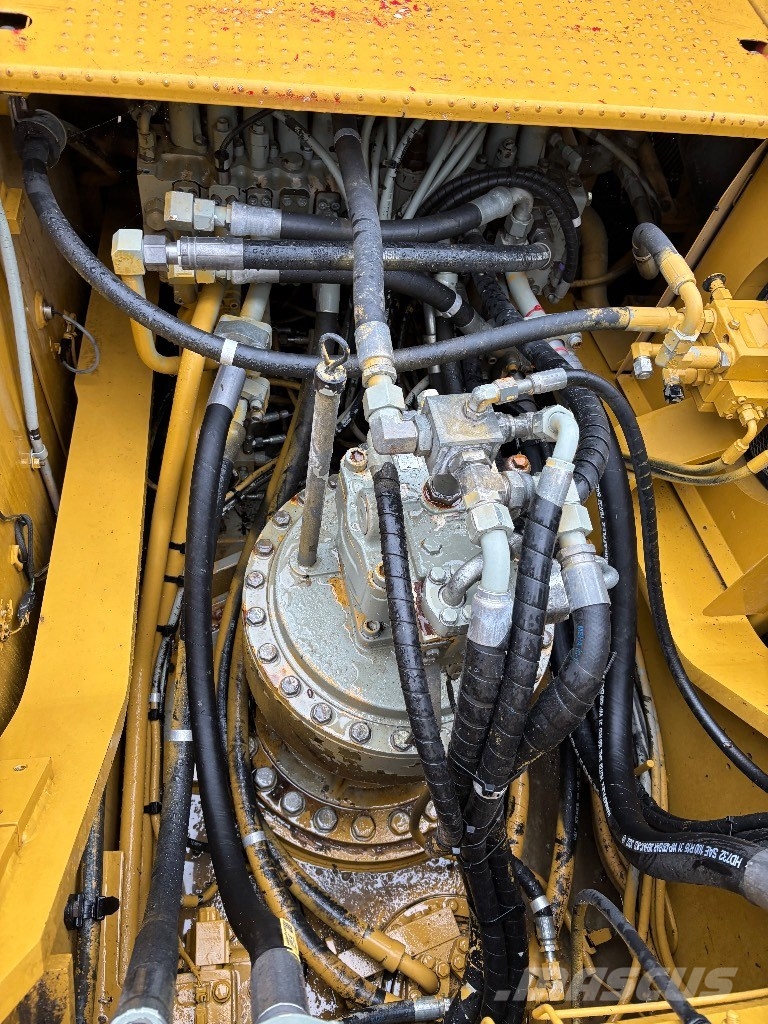 CAT 330 D L LR Rupsgraafmachines