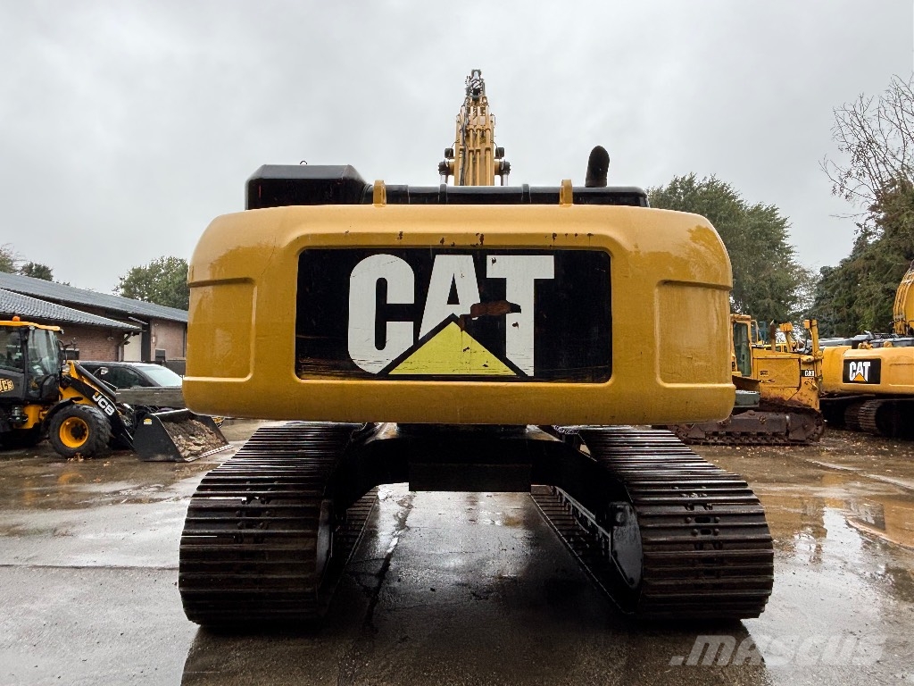CAT 330 D L LR Rupsgraafmachines