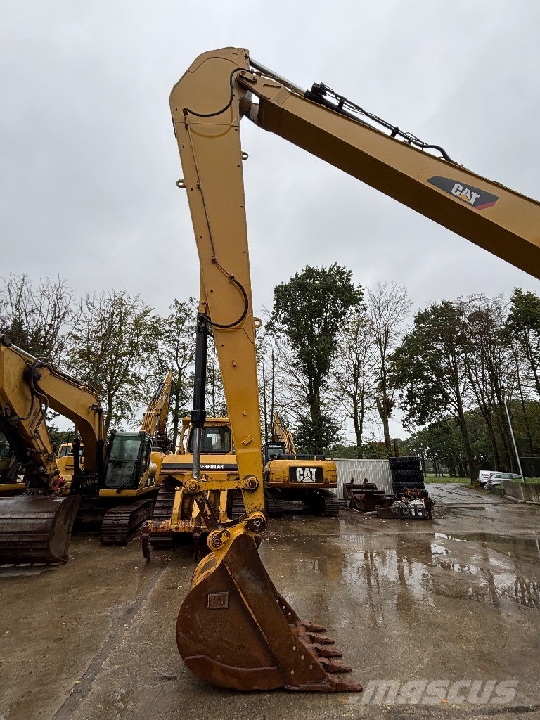 CAT 330 D L LR Rupsgraafmachines