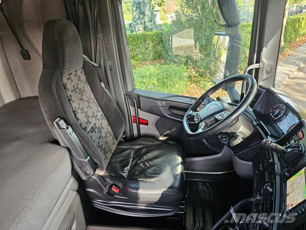 Scania R450 Cr 20 NGS Trekkers