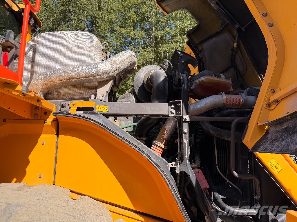 Volvo L 260 H Pale gommate