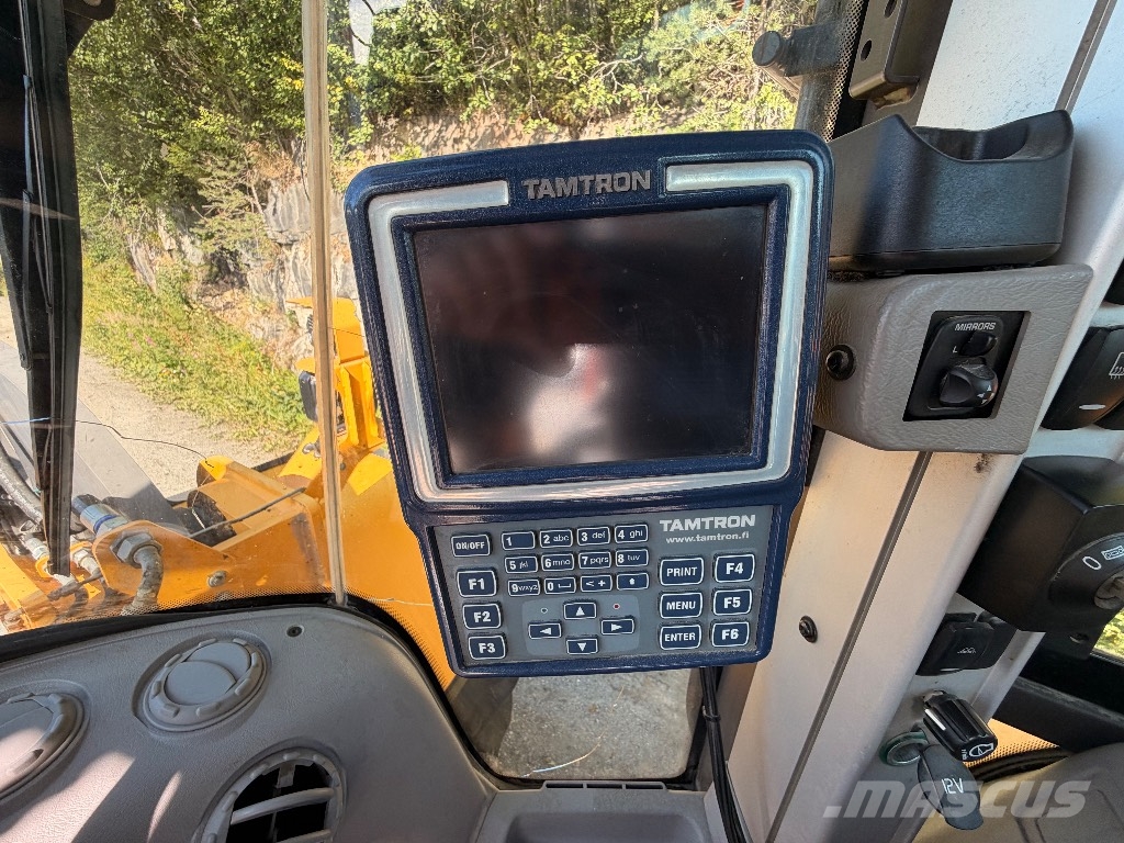 Volvo L 260 H Pale gommate