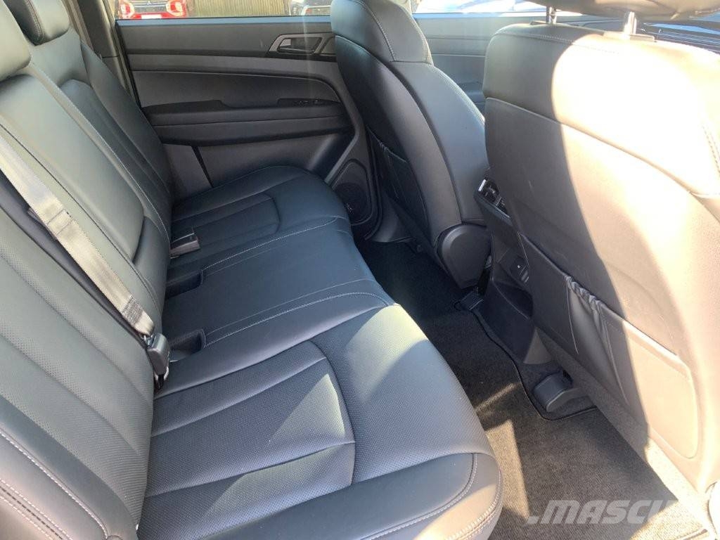 KGM MUSSO 2.2 RHINO Voiture