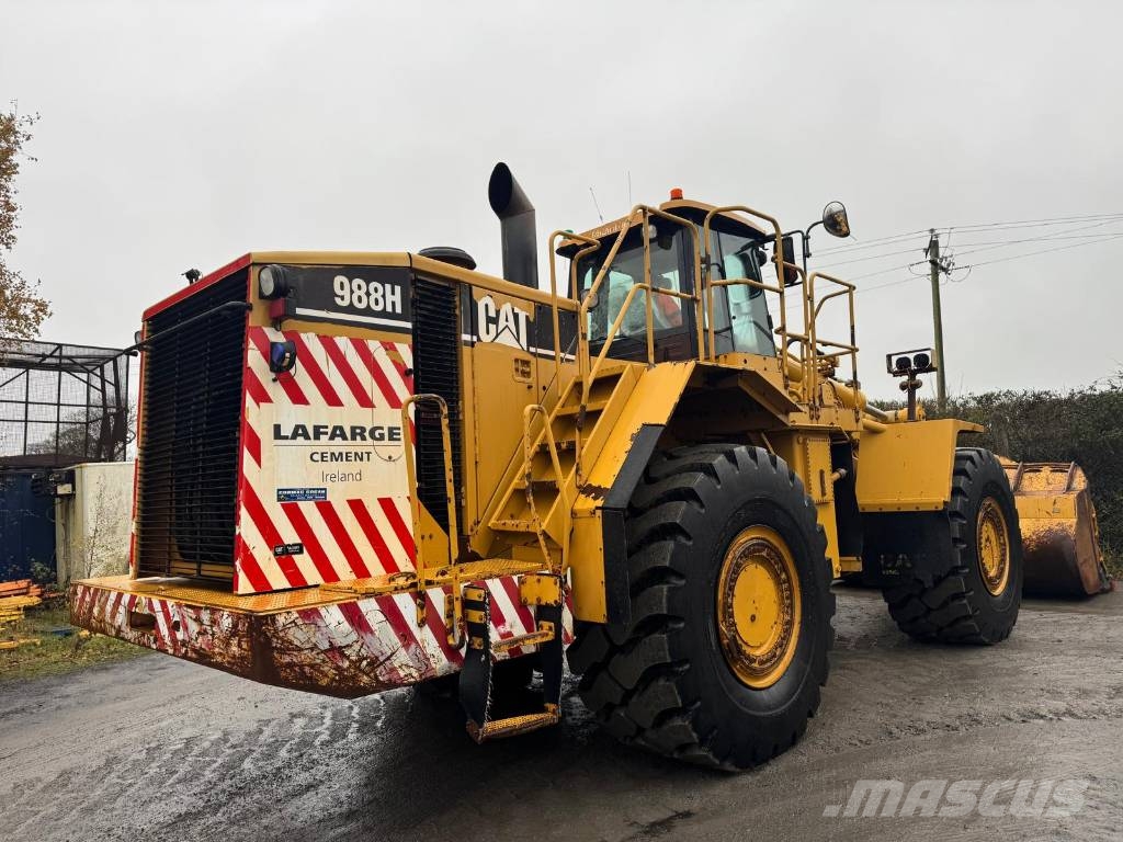 CAT 988 H لوادر بعجل