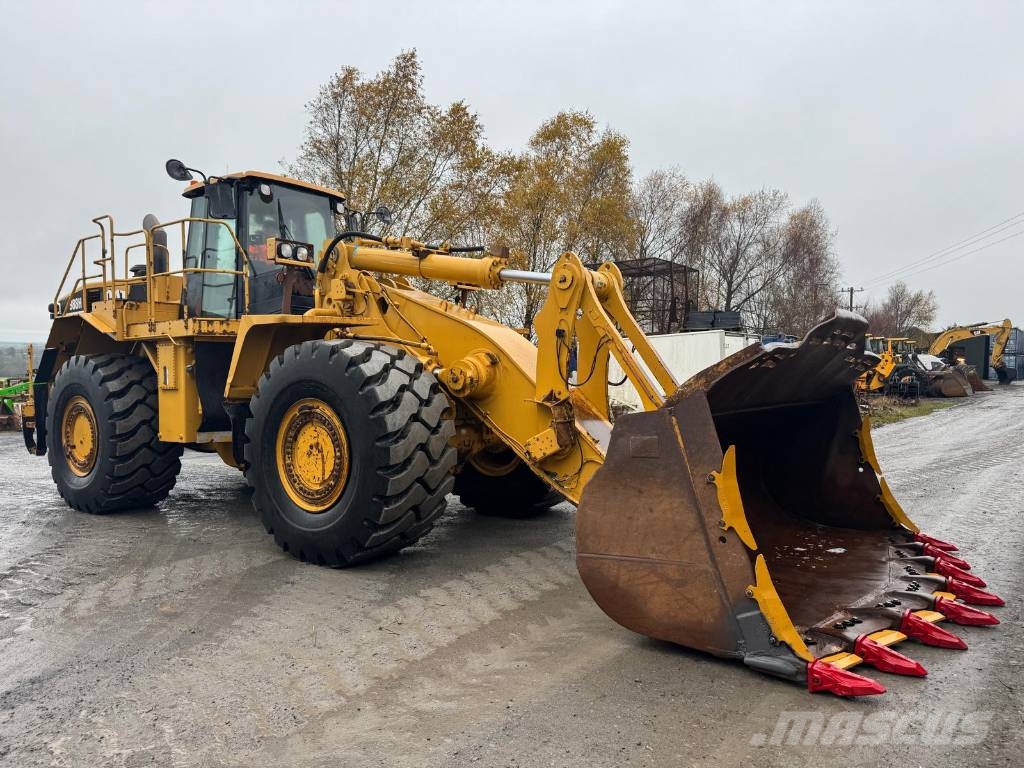 CAT 988 H لوادر بعجل