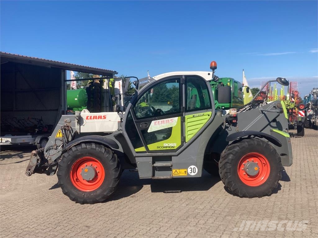 CLAAS Scorpion 9055 Varipower Plus ماكينات زراعية - غير ذلك