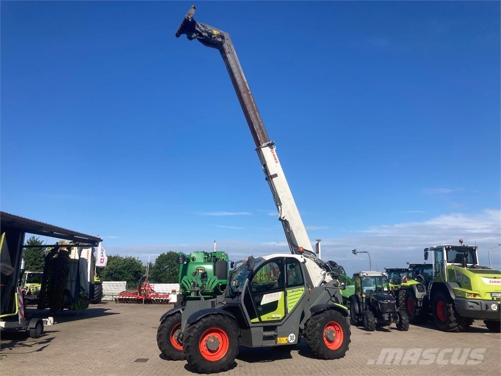 CLAAS Scorpion 9055 Varipower Plus ماكينات زراعية - غير ذلك