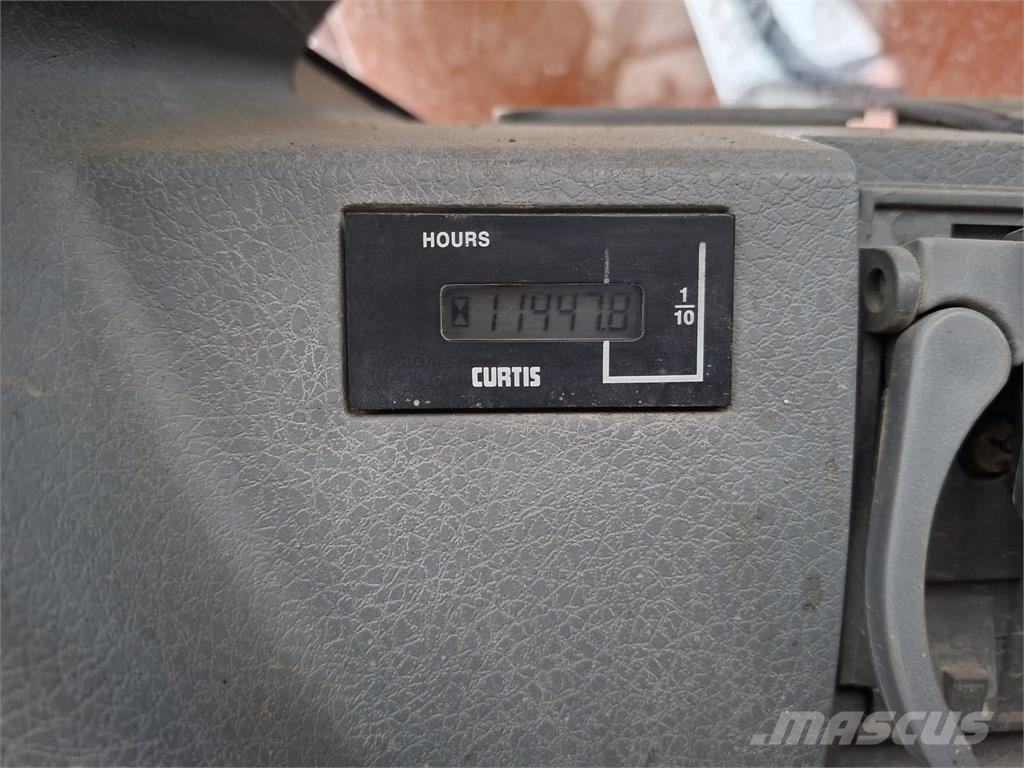 Doosan DX180LC PYÖRITTÄJÄLLÄ Raupenbagger