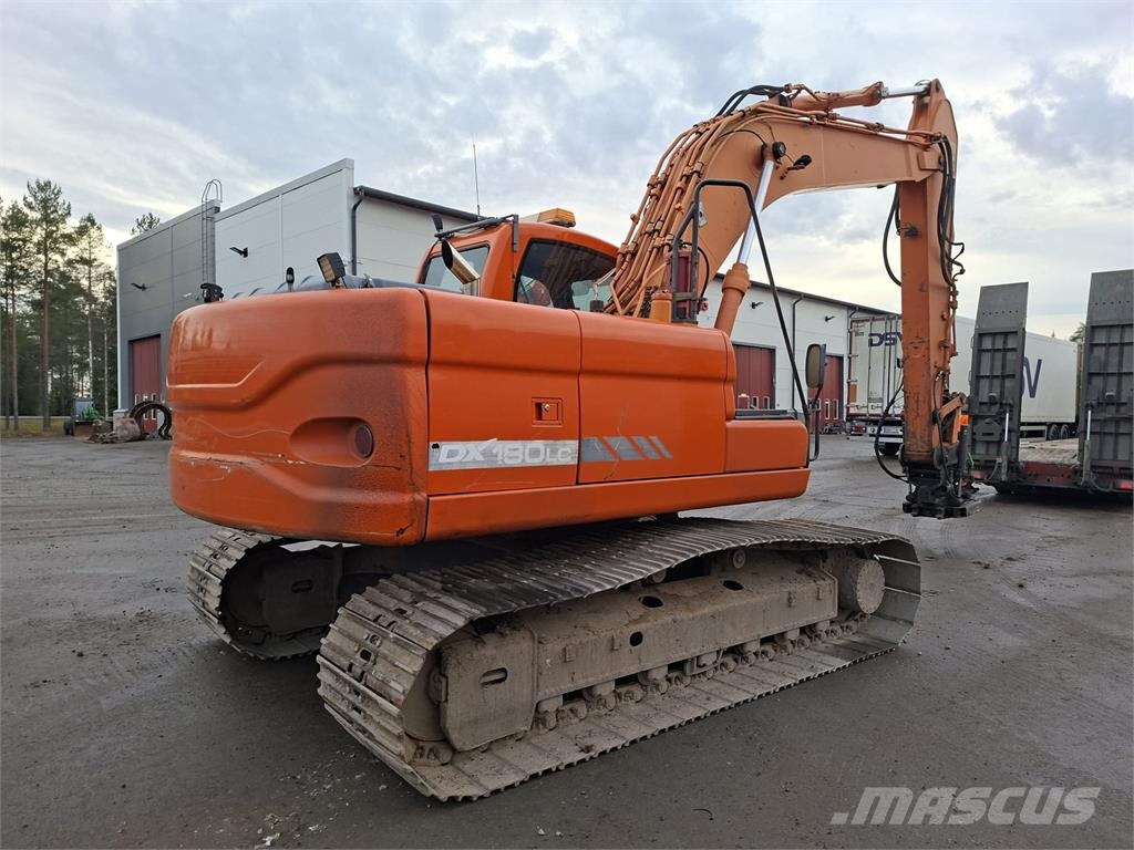 Doosan DX180LC PYÖRITTÄJÄLLÄ Raupenbagger