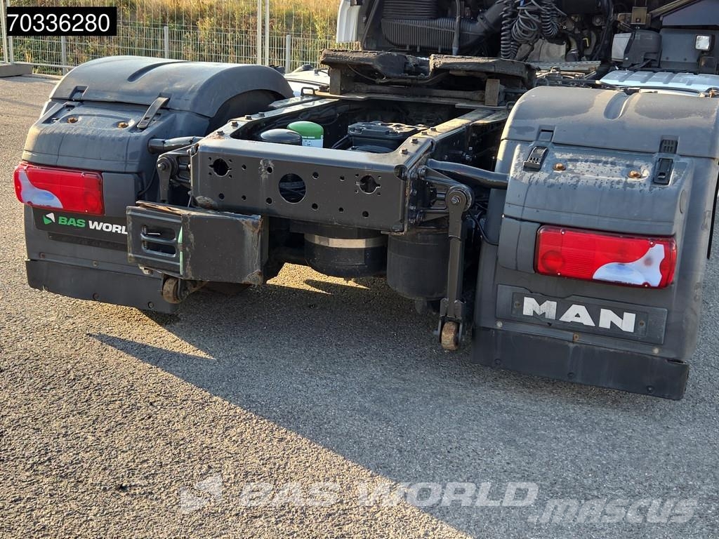 MAN TGX 18.500 TGX 4X2 XXL Mega Hebesattel Retarder 2x Vilcēji