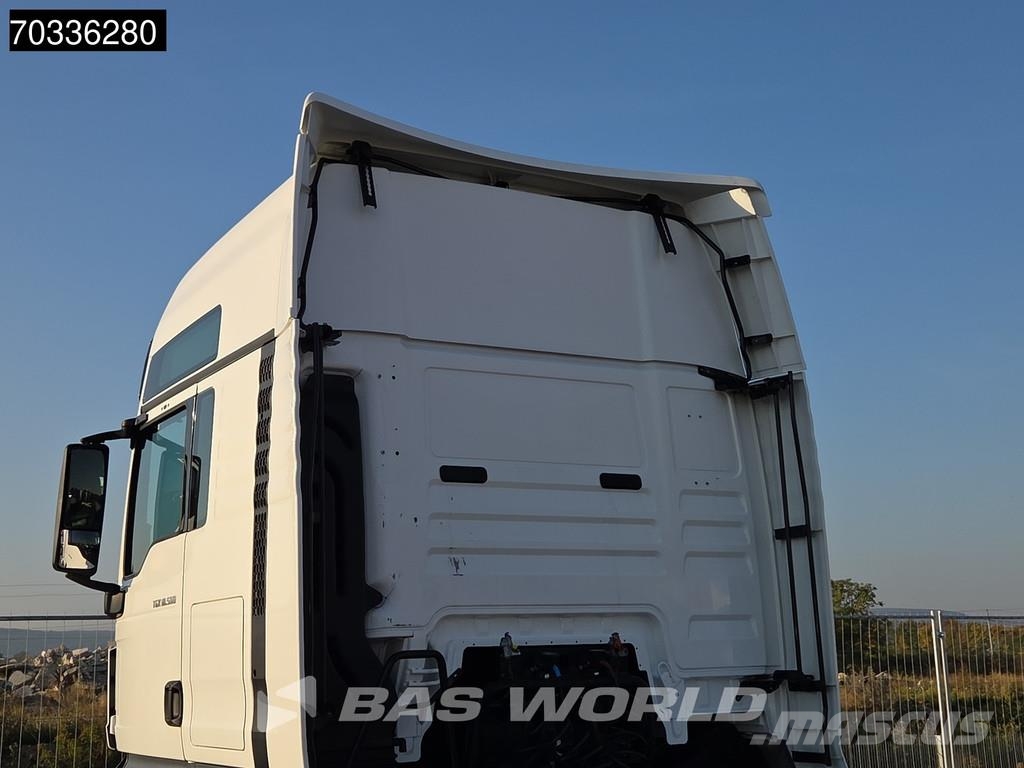 MAN TGX 18.500 TGX 4X2 XXL Mega Hebesattel Retarder 2x Dragbilar