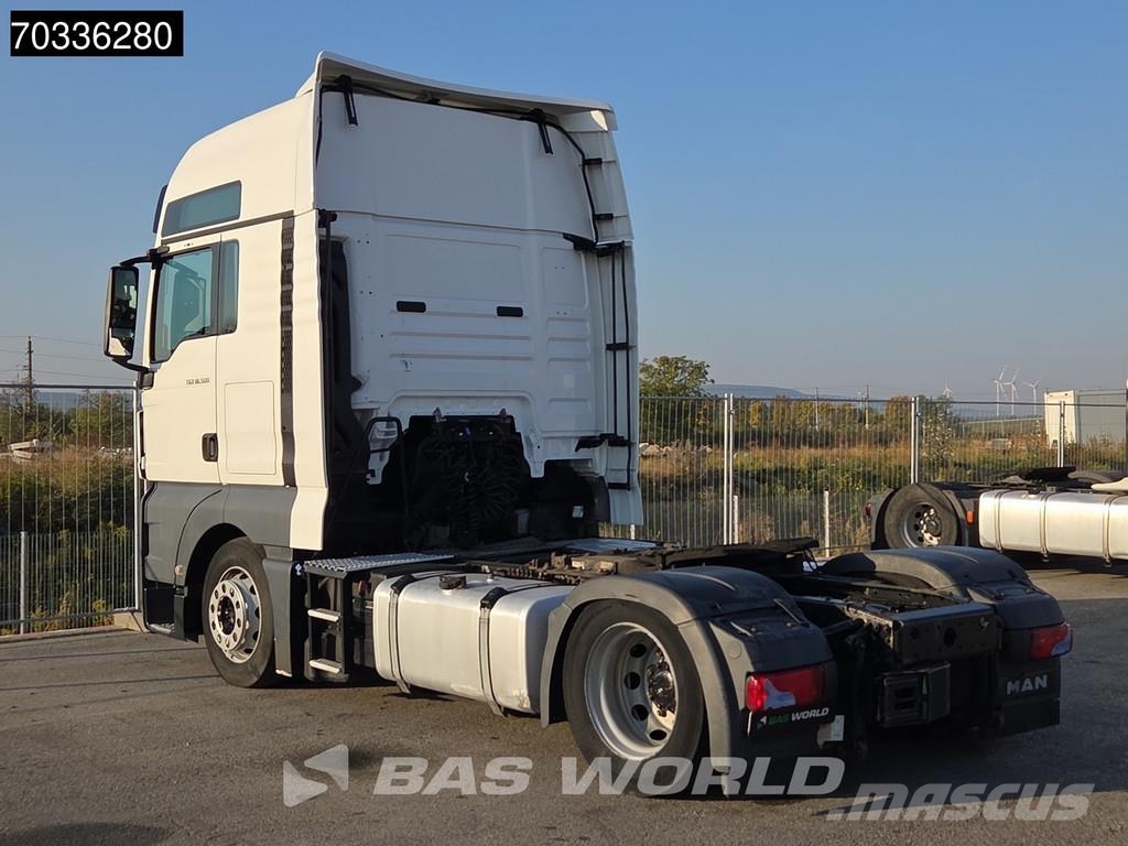 MAN TGX 18.500 TGX 4X2 XXL Mega Hebesattel Retarder 2x Dragbilar