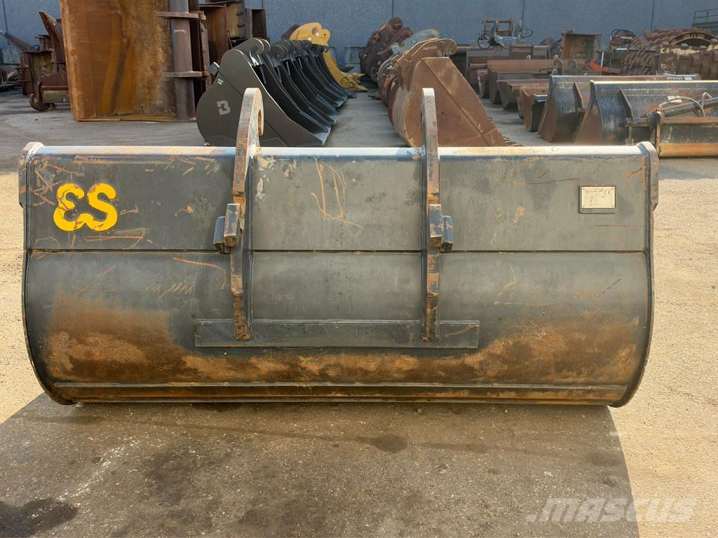 Eurosteel ditch cleaning bucket CW40 2000mm Bakken