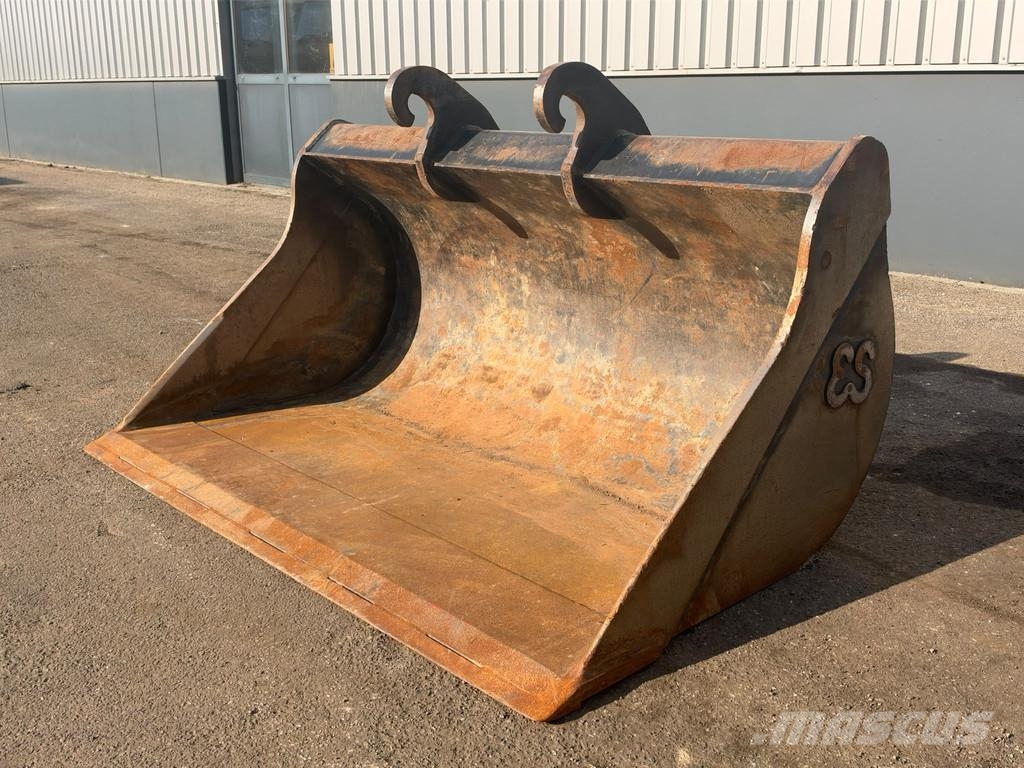Eurosteel ditch cleaning bucket CW40 2000mm Bakken