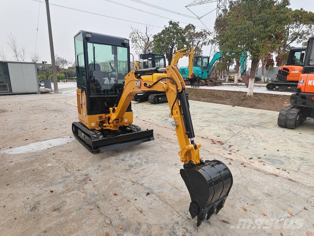 CAT 302 CR حفارات صغيرة أقل من 7 طن (حفارات صغيرة)