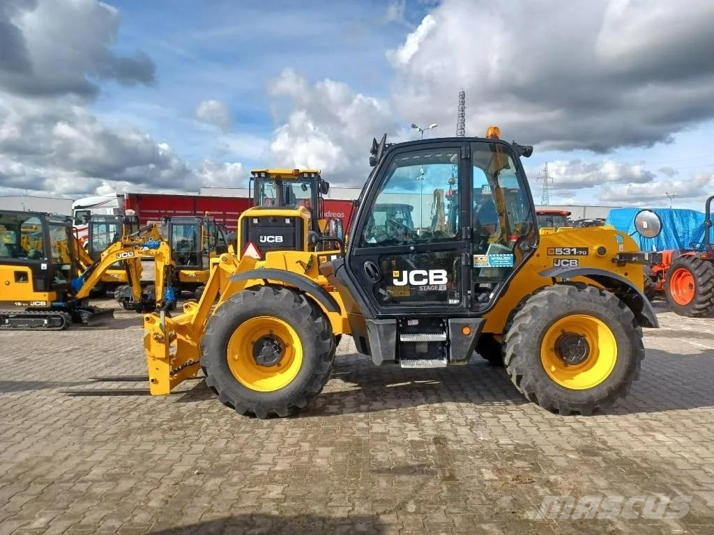 JCB 531-70 مناولات متداخلة