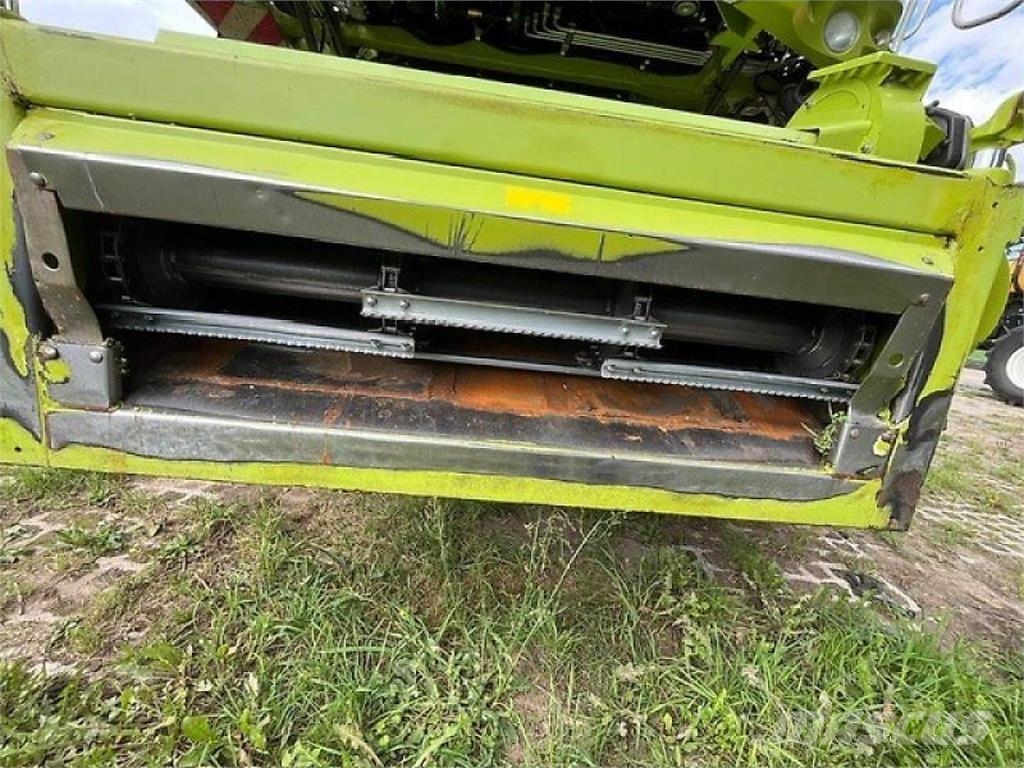 CLAAS Lexion 600 TT 聯合收穫機