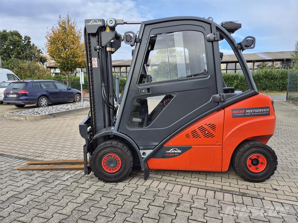 Linde H25D-02 Дизельні навантажувачі