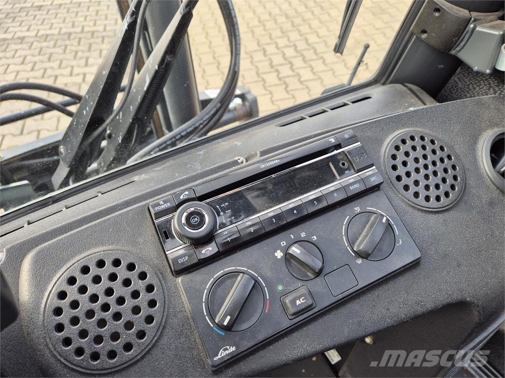 Linde H25D-02 Дизельні навантажувачі