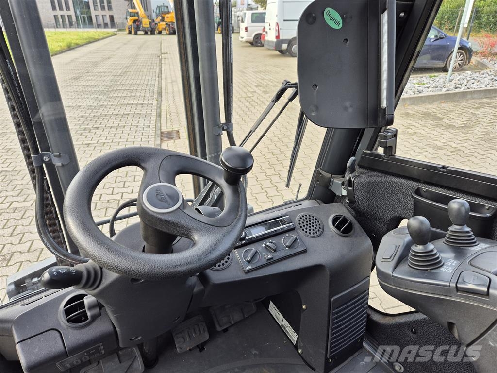 Linde H25D-02 Дизельні навантажувачі