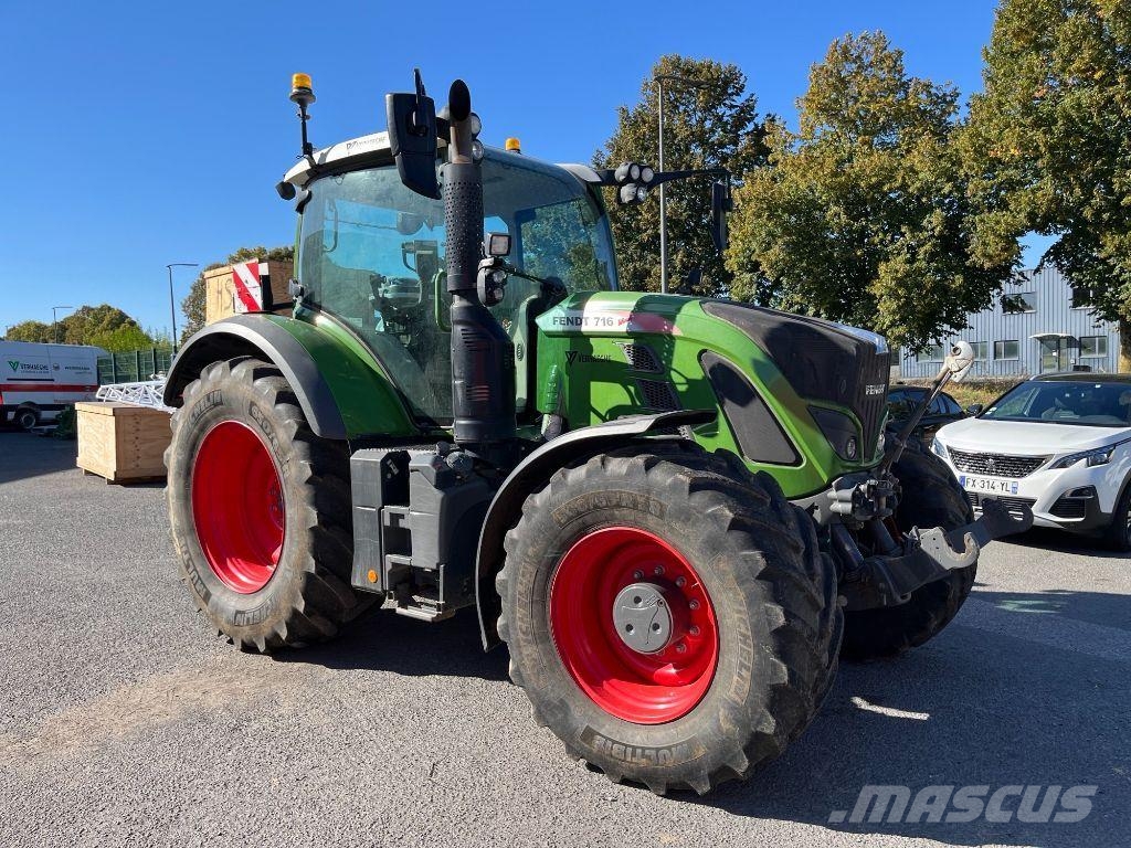 Fendt 716 VARIO POWER Traktörler