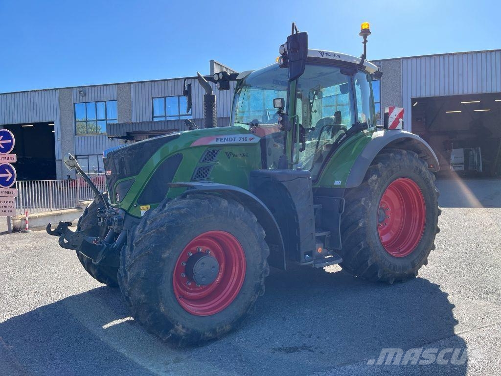 Fendt 716 VARIO POWER Traktörler