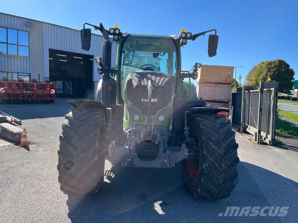 Fendt 716 VARIO POWER Traktörler